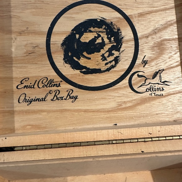 Vintage Enid Collin’s Glitterbugs Box Bag - Picture 8 of 8